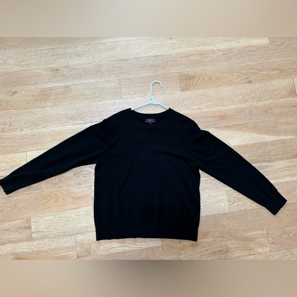 Quince Women's Black Crew Neck Sweater - Picture 2 of 4
